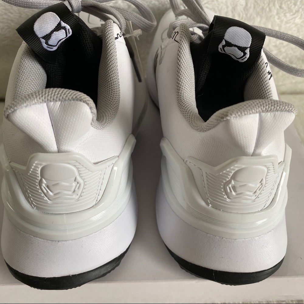 Adidas RapidRun Starwars Kids Size 1 - Picture 6 of 8